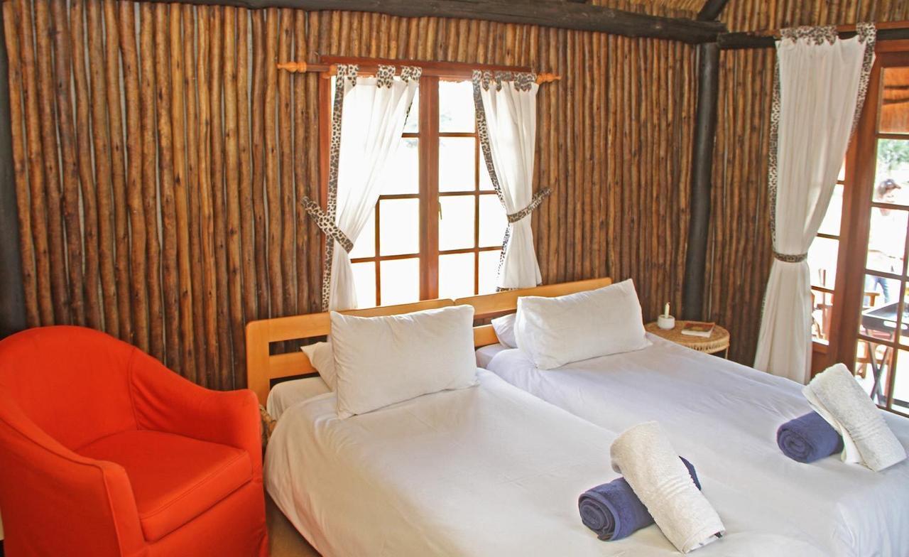 Camelthorn Kalahari Lodge Hoachanas Zimmer foto